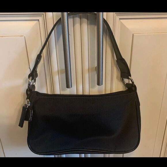 Coca Cola Small Purse LIFE Brand With Rhinestones Drink Hand Bag Down Town Soda - Picture 3 of 5